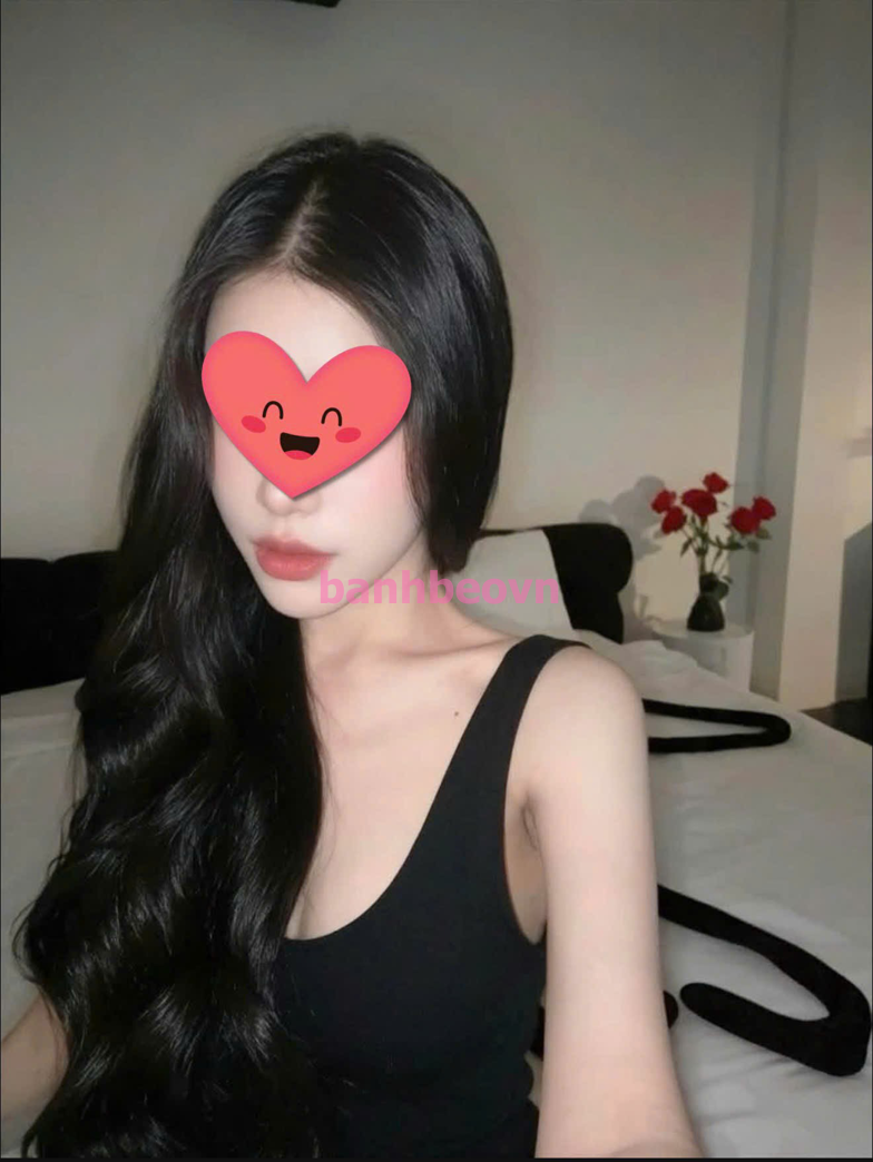 Pé Ngọc❤️‍🔥 nữ thần làm tình, bú cu điêu luyện