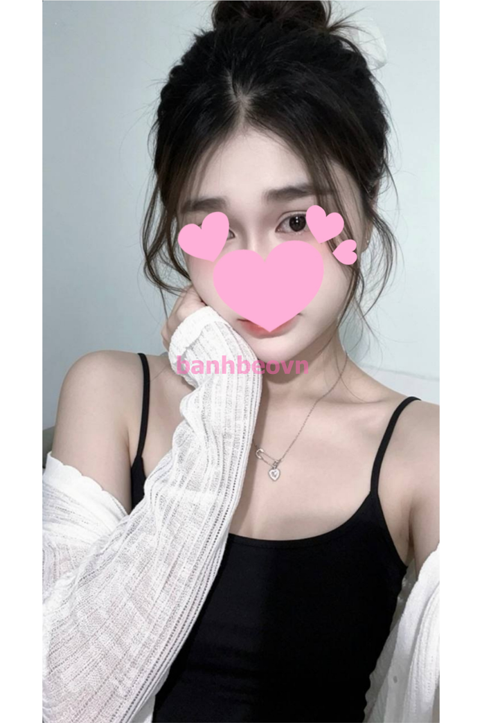 New Diệu Linh 🍑 Hàng Mới Gái Teen Ngon