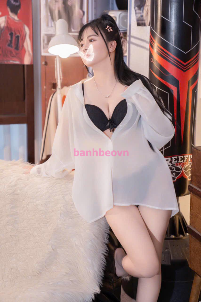 HỒNG ANH 💯 GÁI XINH DÂM ĐẴNG 💯 DA TRẮNG SIÊU CHIỀU KHÁCH 💯 PHỤC VỤ CHU ĐÁO